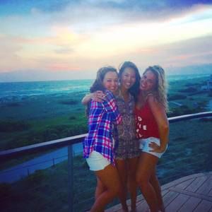 Meet your Posher, Ashley